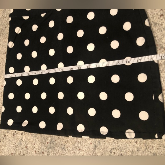Polka Dot Mini-skirt - Picture 4 of 4